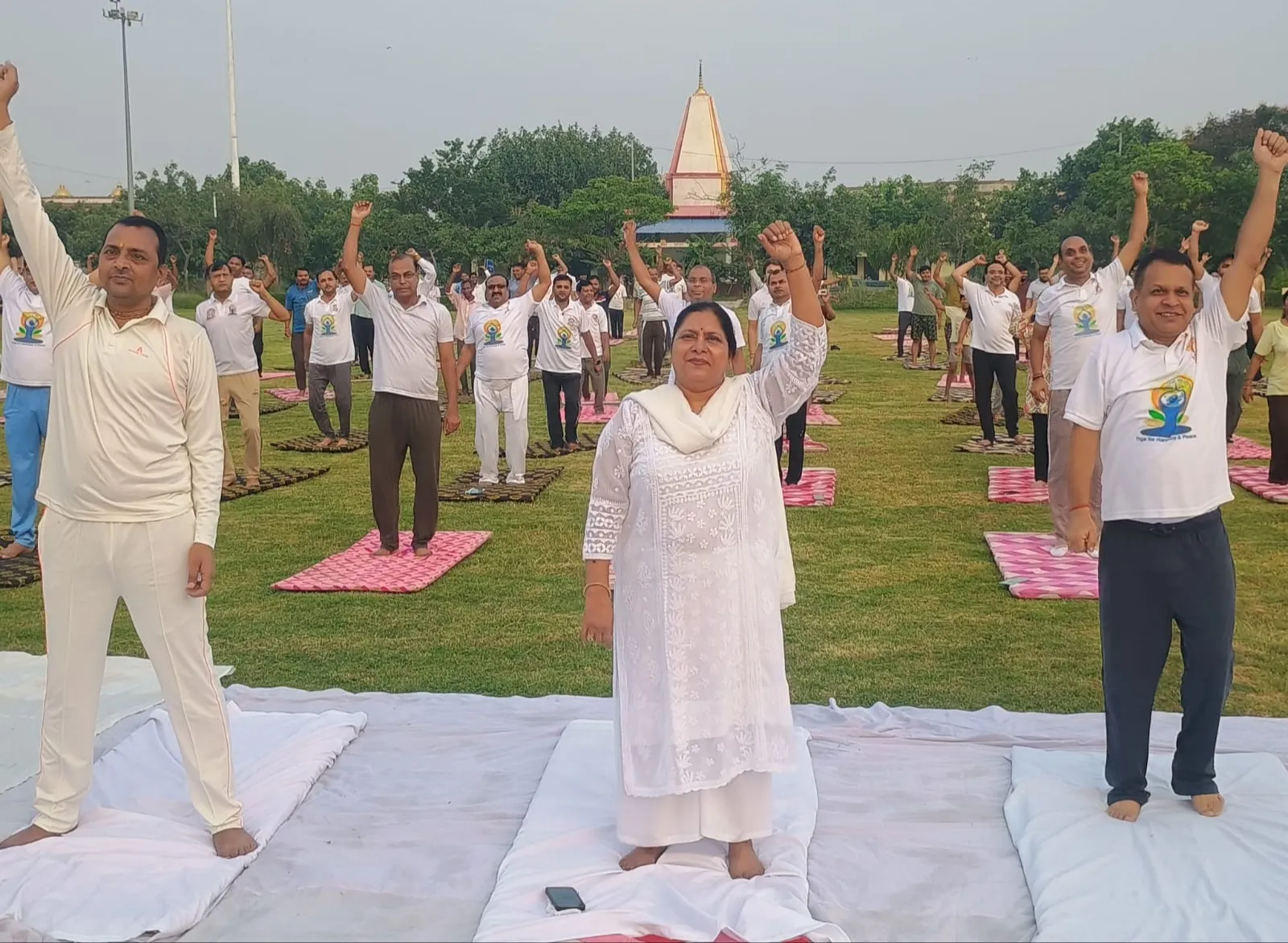 अंतर्राष्ट्रीय योग दिवस पर सिद्धार्थ विश्वविद्यालय में भव्य योगाभ्यास कार्यक्रम संपन्न