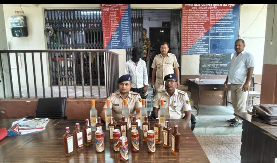 मसौढ़ी पुलिस की बड़ी कार्रवाई, 10.375 लीटर विदेशी शराब के साथ तस्कर गिरफ्तार