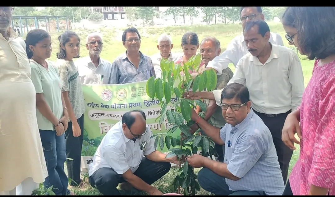 विश्व पर्यावरण दिवस पर एएलवाई कॉलेज में संगोष्ठी व वृक्षारोपण 