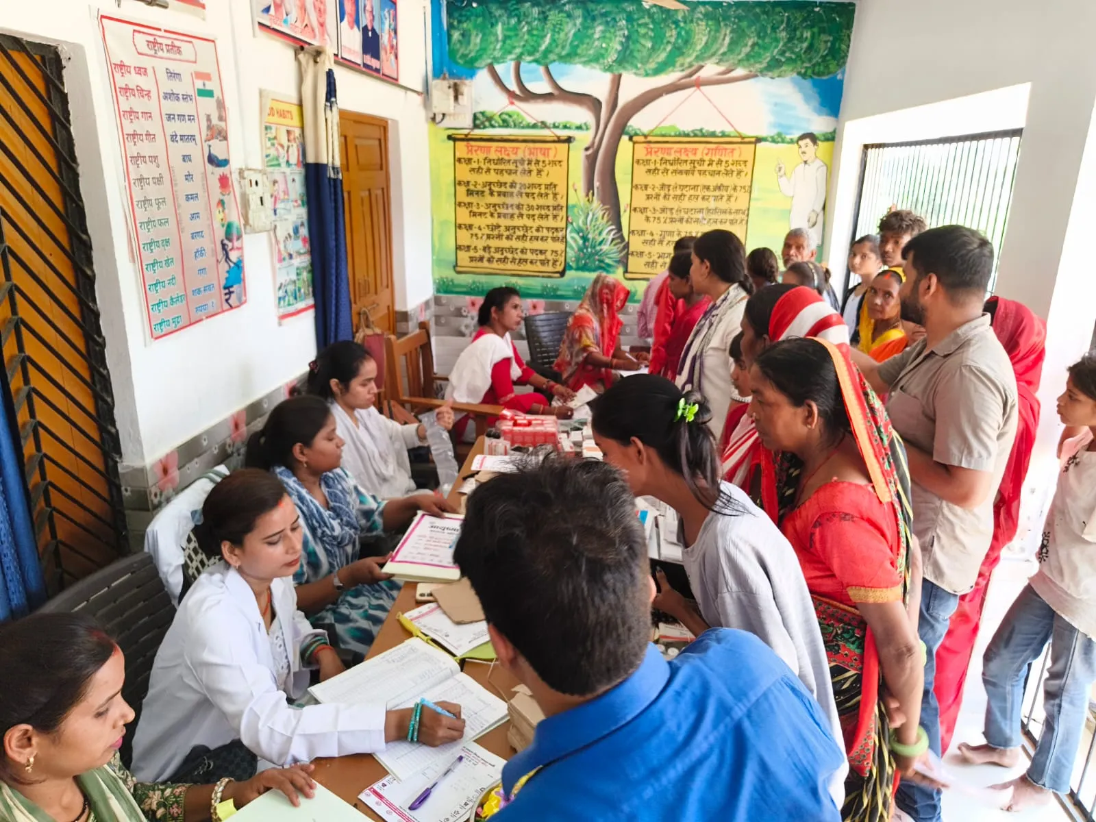 100 दिवसीय टीबी मुक्त भारत अभियान के तहत ताला गांव में लगा स्वास्थ्य शिविर