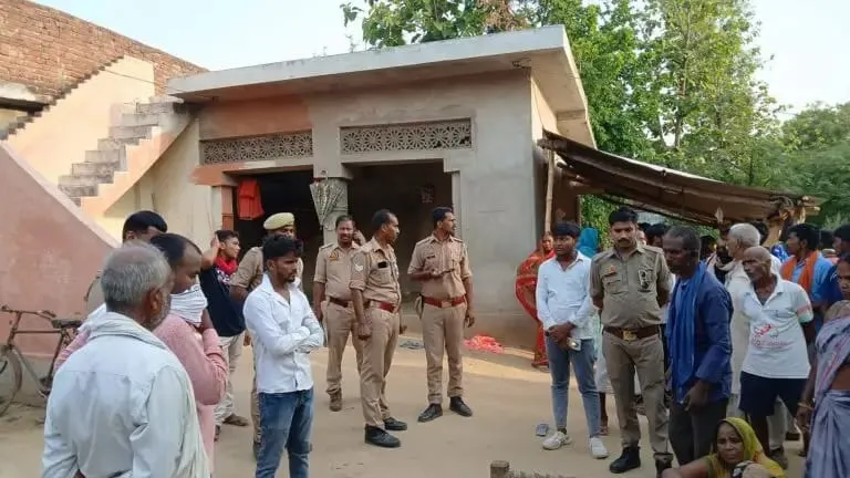 युवक की संदिग्ध परिस्थितियों में हुईं मौत- गांव में पसरा सन्नाट मौत का कारण स्पष्ट नहीं हो पाया