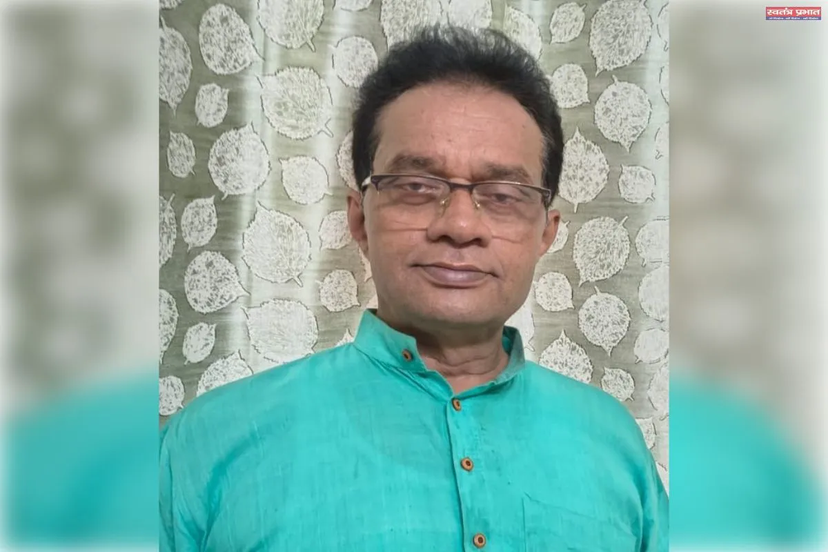 प्राचार्य पद पर कार्यरत रहते हुए प्रोफेसर पदनाम प्राप्त करने वाले पहले प्राचार्य बने डॉ प्रदीप नारायण डोंगरे।            