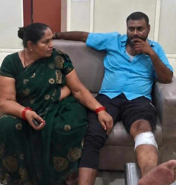 500 रुपये के विवाद में दुकानदार को पैर में मारी गोली,आरोपी फरार, पुलिस जांच में जुटी
