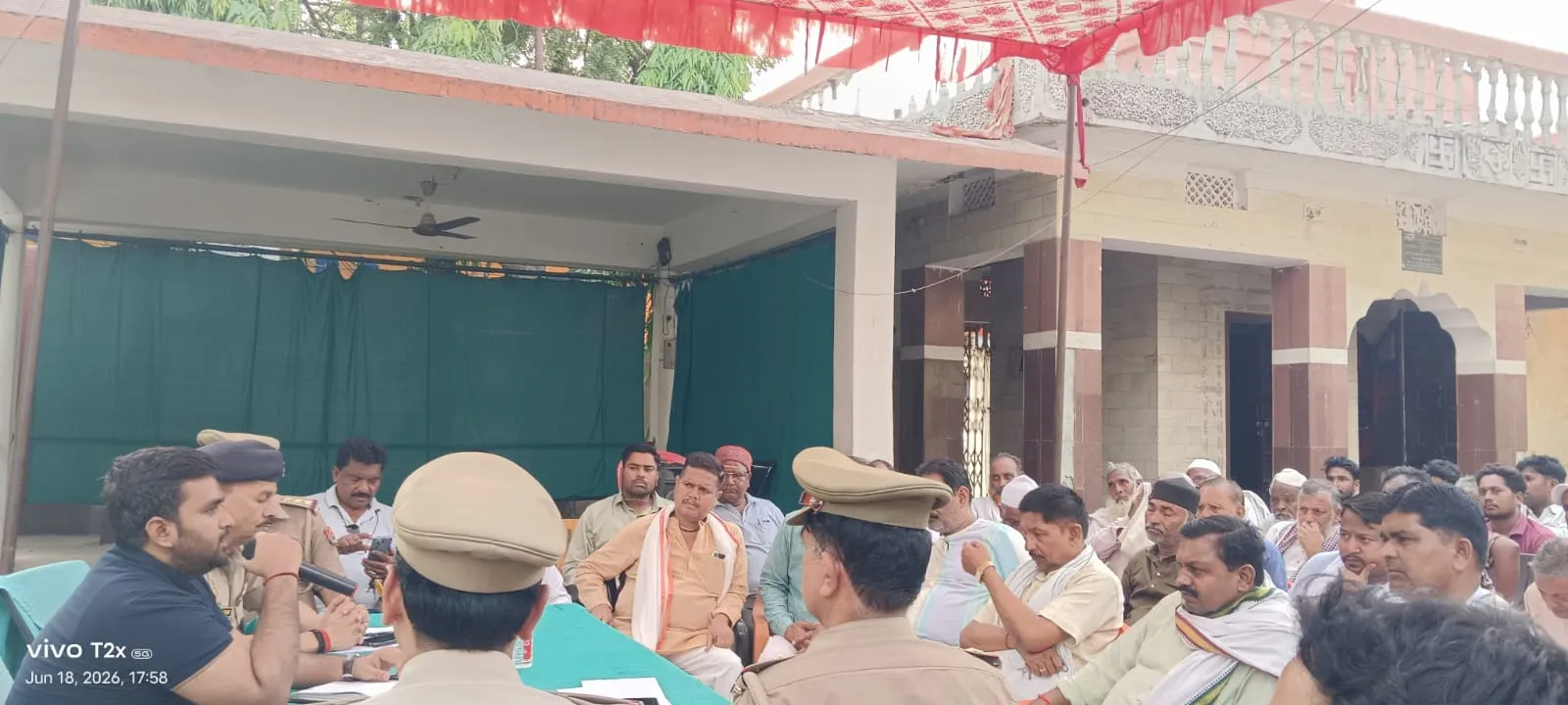 मुहर्रम त्यौहार पर साफ - सफाई ,विद्युत व्यवस्था और ताजिए की निर्धारित ऊँचाई व दिये यातायात प्रबन्धन के निर्देश - एसडीएम