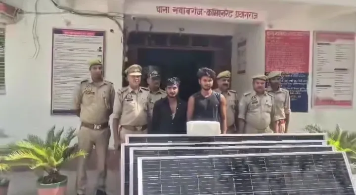 नवाबगंज पुलिस द्वारा दो शातिर चोर गिरफ्तार।