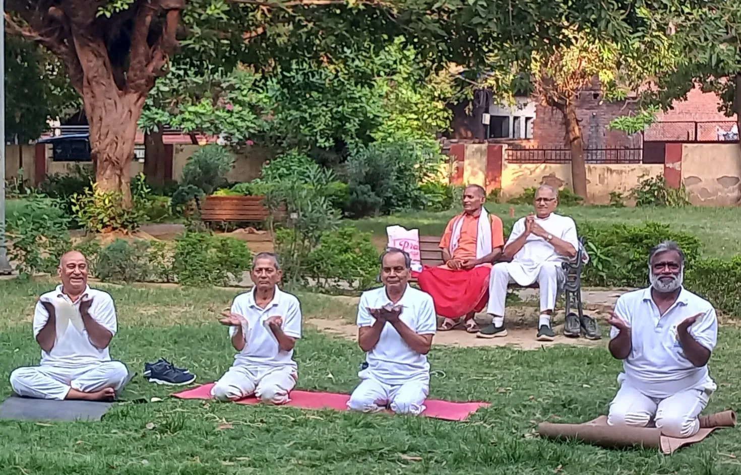 अवंतिका वासियों ने उत्साह से मनाया योग दिवस।