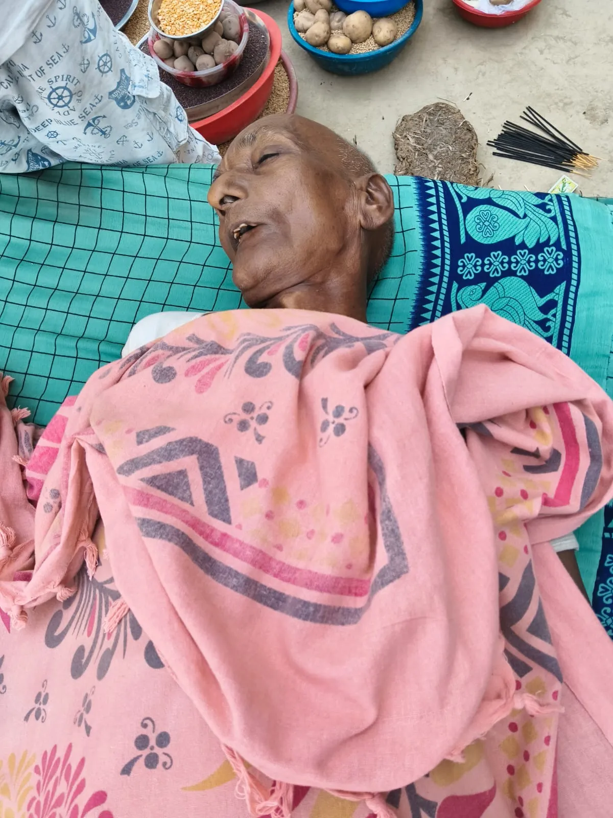 बस्ती जिले में हीट वेव से खेत में काम कर रहेएक किसान की मौत 
