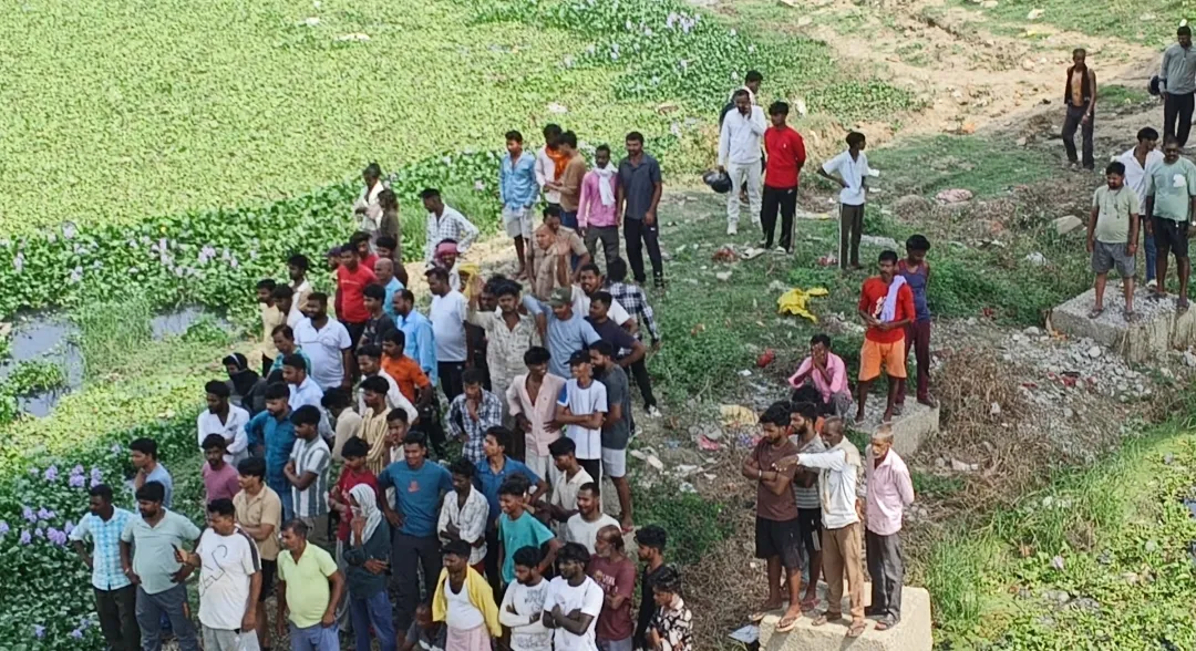 गोरखपुर: खजनी के छताई पुल पर रहस्यमयी घटना, एक युवती के नदी में कूदने की आशंका ,तलाश जारी