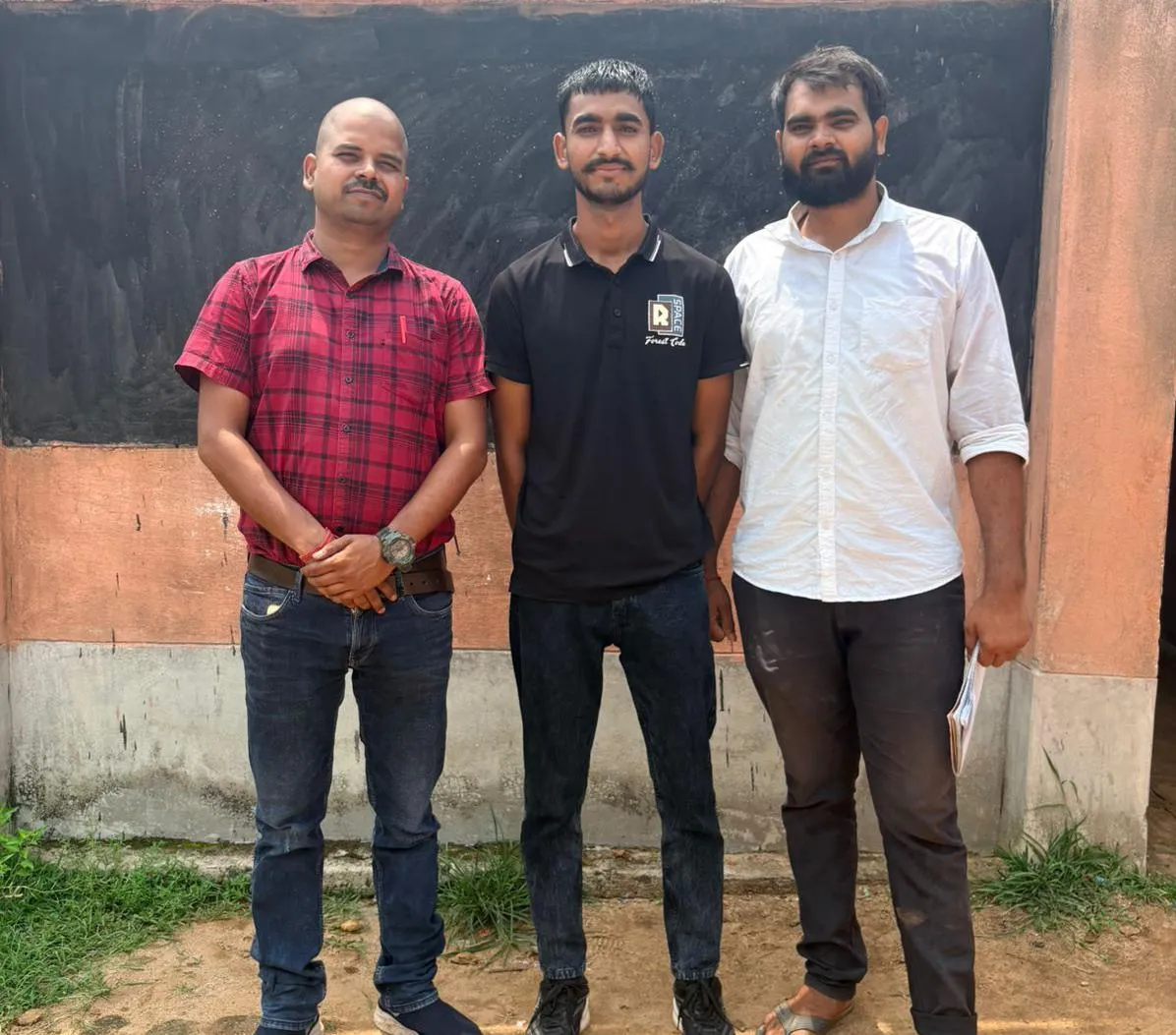 बेहराबाद के सुजीत कुमार को अग्निवीर परीक्षा में मिली सफलता, खुशी की लहर