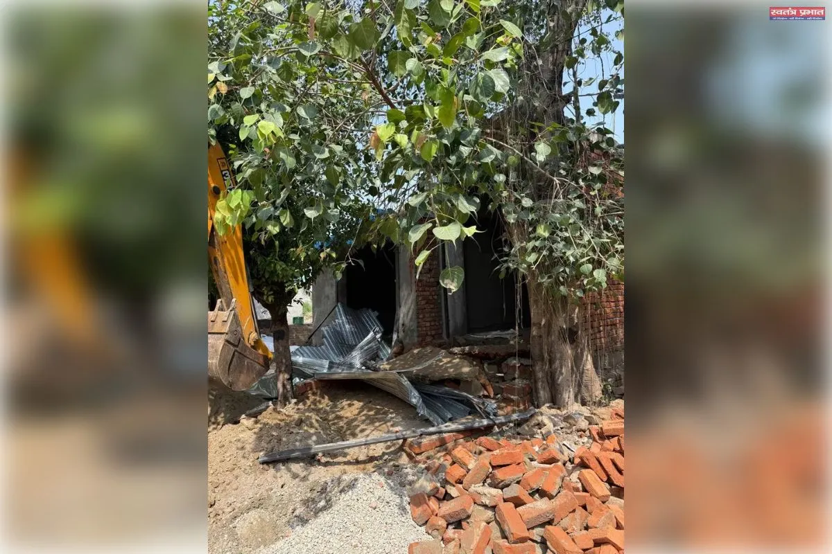 थारीके और दाद में GLADA की बड़ी कार्रवाई, 6 गैर-कानूनी बिल्डिंग्स सील करके गिराई गईं