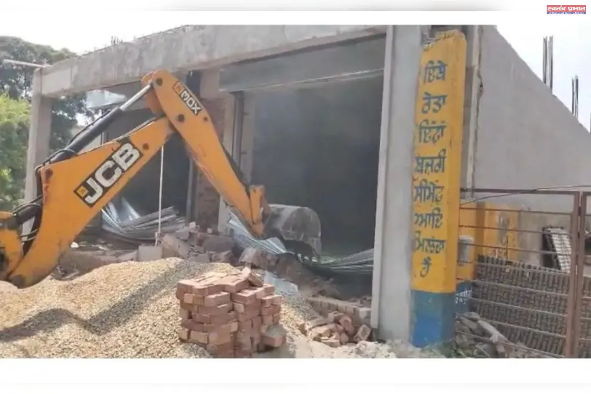 थारीके और दाद में GLADA की बड़ी कार्रवाई, 6 गैर-कानूनी बिल्डिंग्स सील करके गिराई गईं