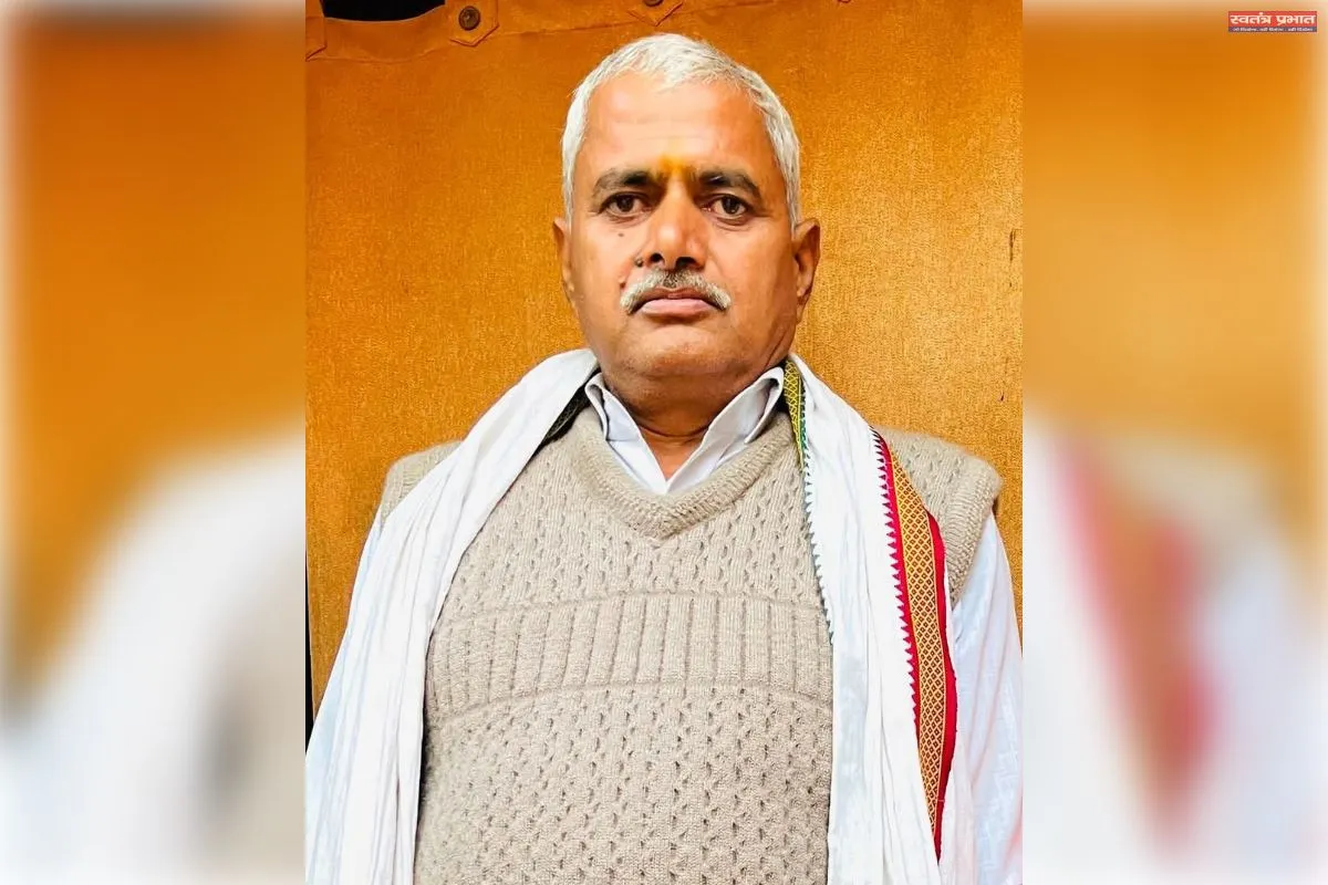 देवरिया कला में 48 वर्षीय विनोद मिश्र की मौत से सनसनी, कथित सुसाइड नोट में तीन लोगों पर गंभीर आरोप