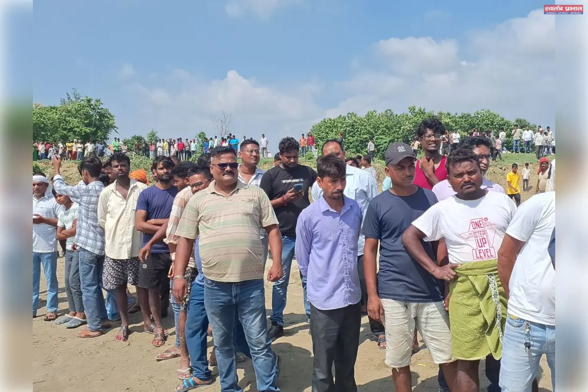 सिद्धार्थनगर : बैदौली घाट पर अंतिम संस्कार के दौरान तीन युवक नदी में डूबे, तलाश  जारी
