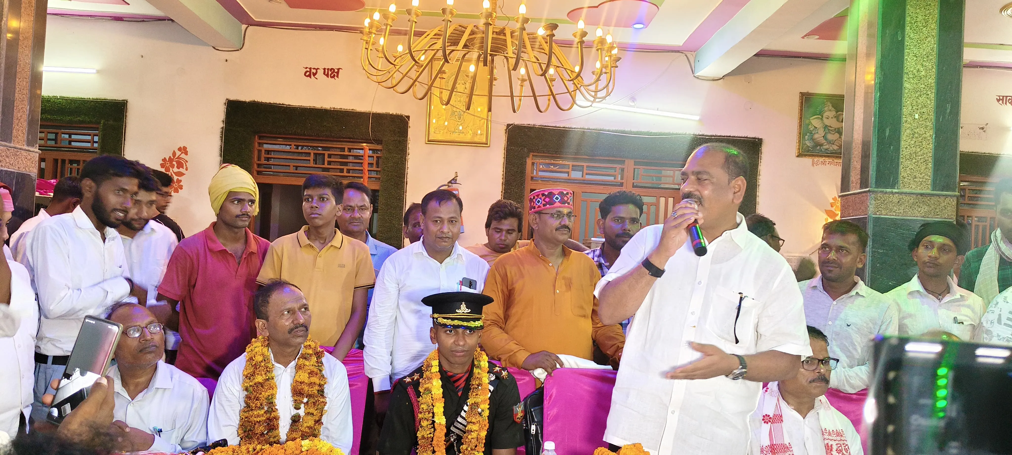 कठिन परिश्रम व दृढ़ संकल्प से लेफ्टिनेंट अमन पाल ने किया क्षेत्र को गौरवान्वित ----  सांसद प्रवीण पटेल ।