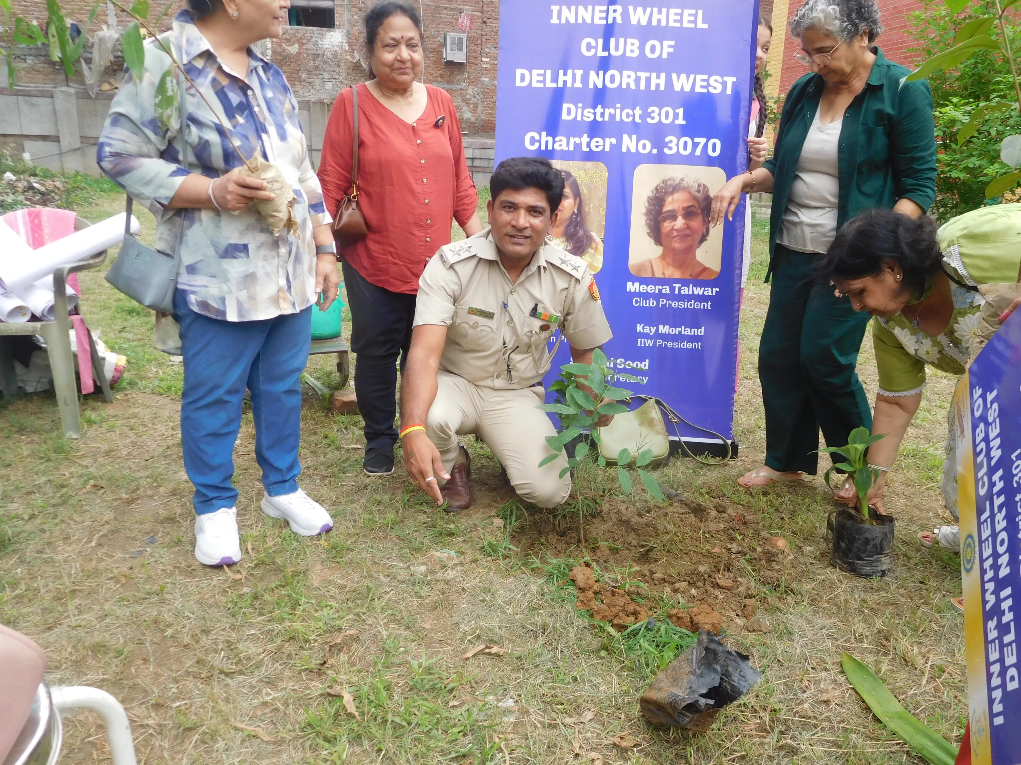 पुलिस ने साइबर  जागरुकता अभियान के तहत लोगों को किया जागरूक*