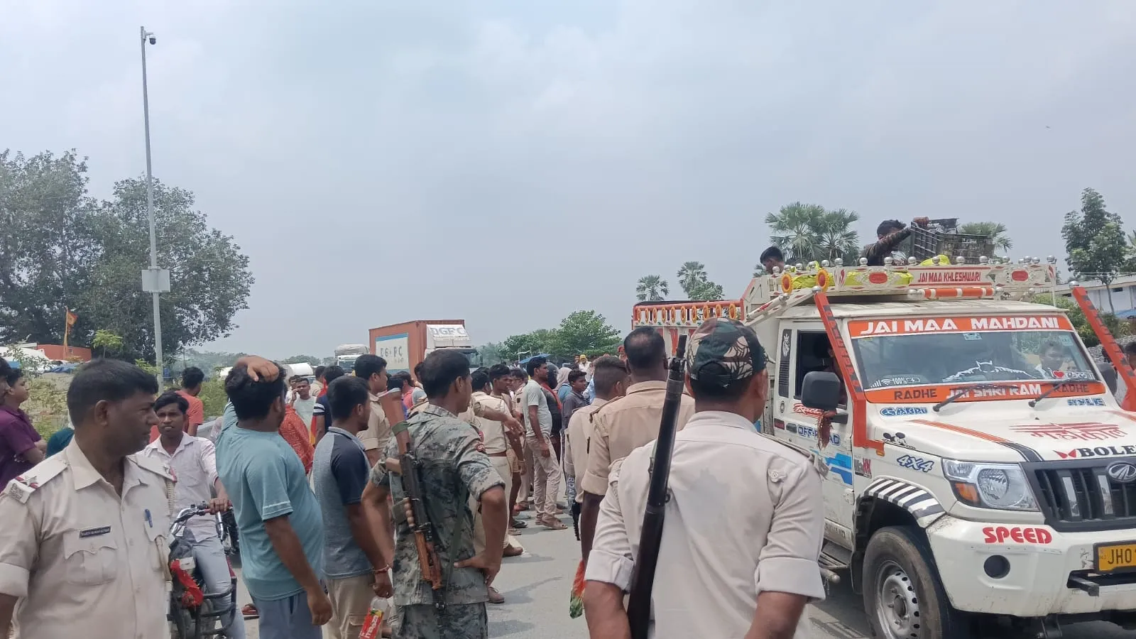 हाईवा की टक्कर से महिला की मौत