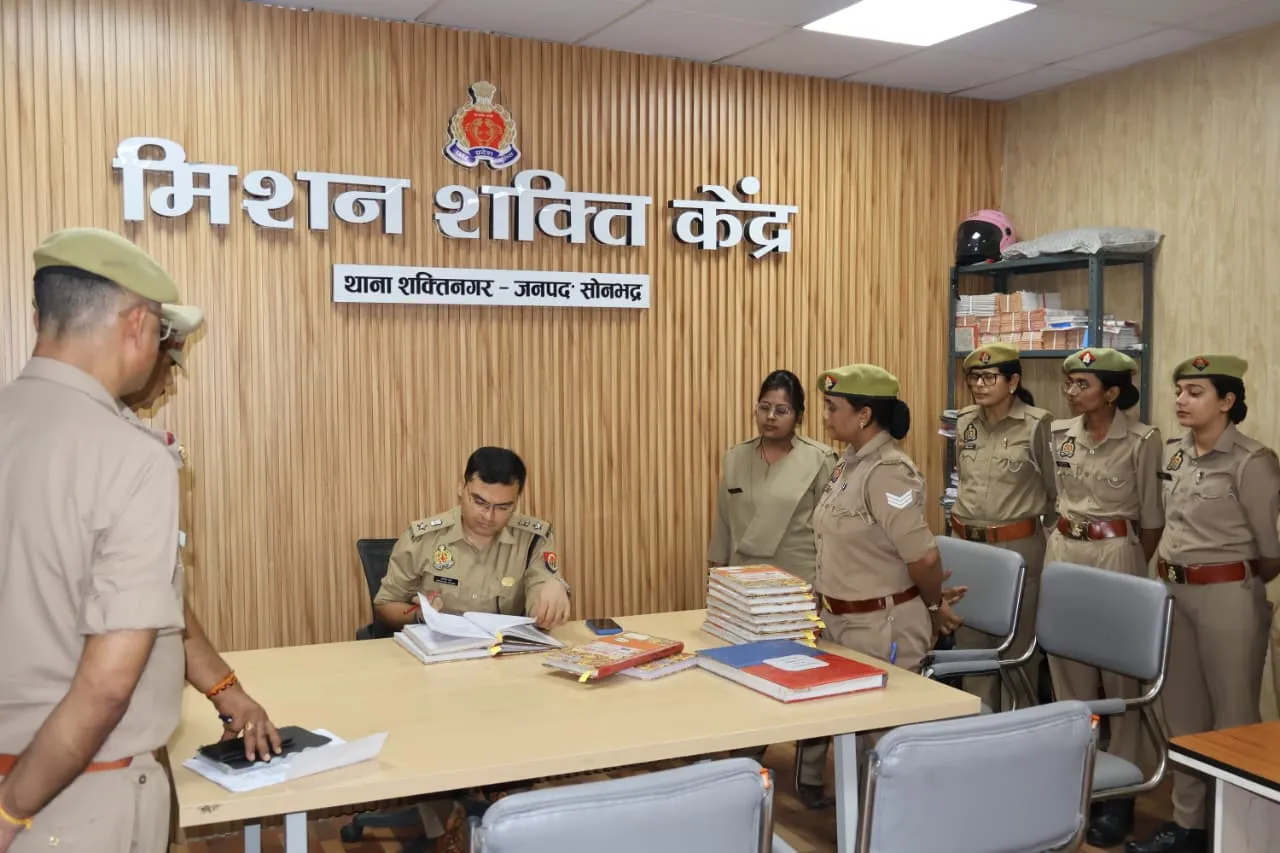 पुलिस अधीक्षक ने किया थाना शक्तिनगर का आकस्मिक निरीक्षण, थाना व्यवस्थाओं का लिया  जायजा