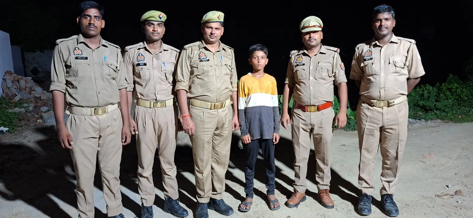 गोरखपुर :सहजनवा कांड के बाद गोरखपुर पुलिस हाई अलर्ट: झंगहा से लापता किशोर महज 6 घंटे में सकुशल बरामद