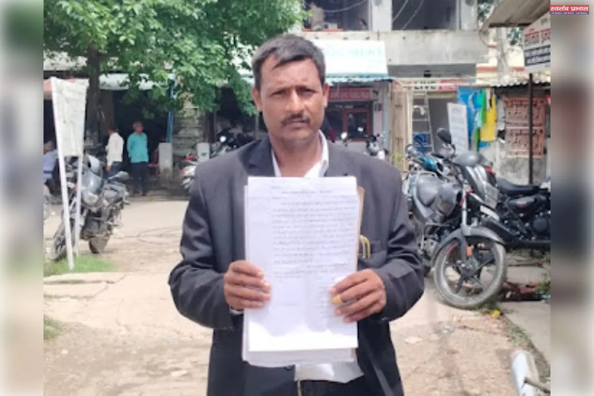 दुबौलिया फीडर में भ्रष्टाचार के गंभीर आरोप, अधिवक्ता ने अधीक्षण अभियंता से निष्पक्ष जांच की मांग