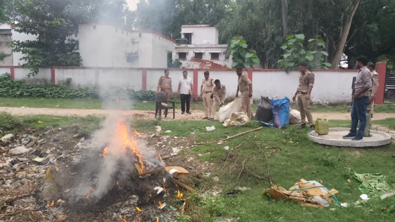 थाना हण्डिया पुलिस टीम द्वारा 01 वांछित अभियुक्त गिरफ्तार।