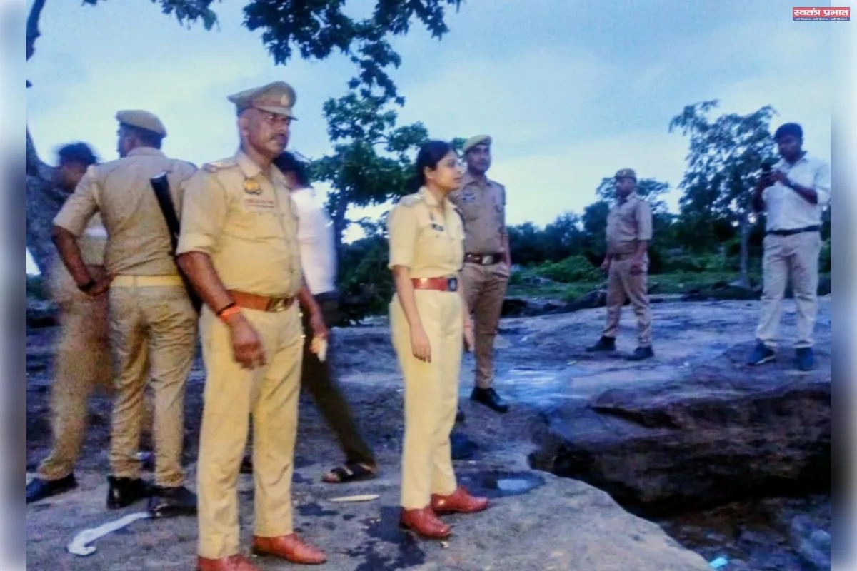 क्षेत्राधिकारी गायत्री यादव ने सिद्धनाथ दरी का किया निरीक्षण। 