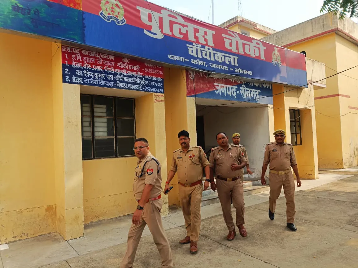 सीओ ओबरा  ने किया  चौकी चांचीकला एवं रानीडीह का आकस्मिक निरीक्षण, दिये आवश्यक दिशा निर्देश