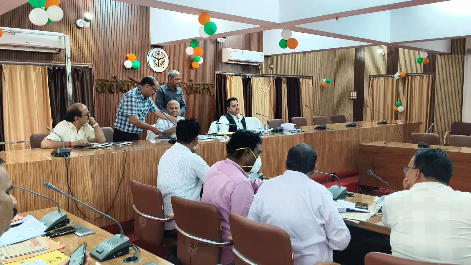 एबीसी सेंटर हेतु भूमि चिन्हांकन में तेजी, जनोपयोगी कार्यों को प्राथमिकता देने के निर्देश
