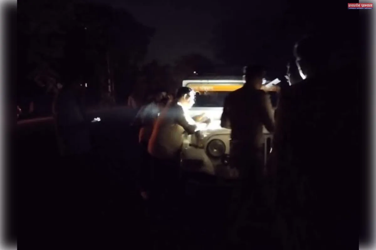 बदमाशों ने छीना कैश से भरा बैग तलाश में जुटी पुलिस।