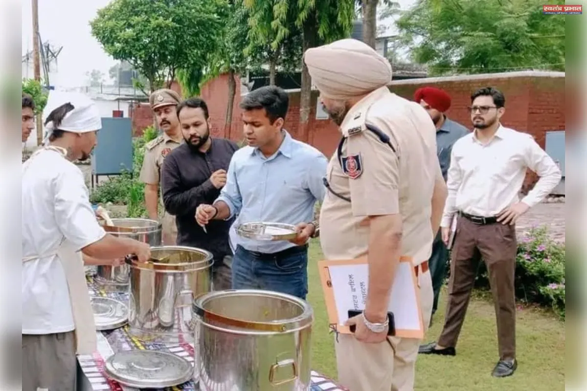 डिप्टी कमिश्नर हिमांशु जैन ने सेंट्रल और बोरस्टल जेल का इंस्पेक्शन किया