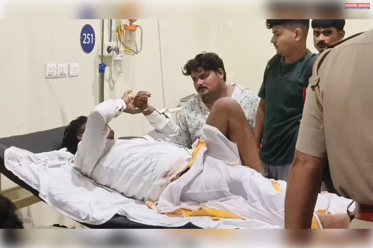 घर जाते समय रास्ते में मारी गई गोली