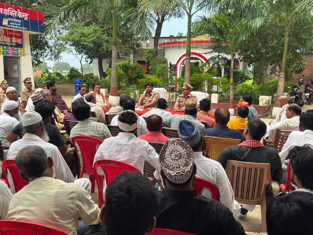 बारावफात, रक्षाबंधन व जन्माष्टमी को लेकर खेसरहा थाने में पीस कमेटी की बैठक