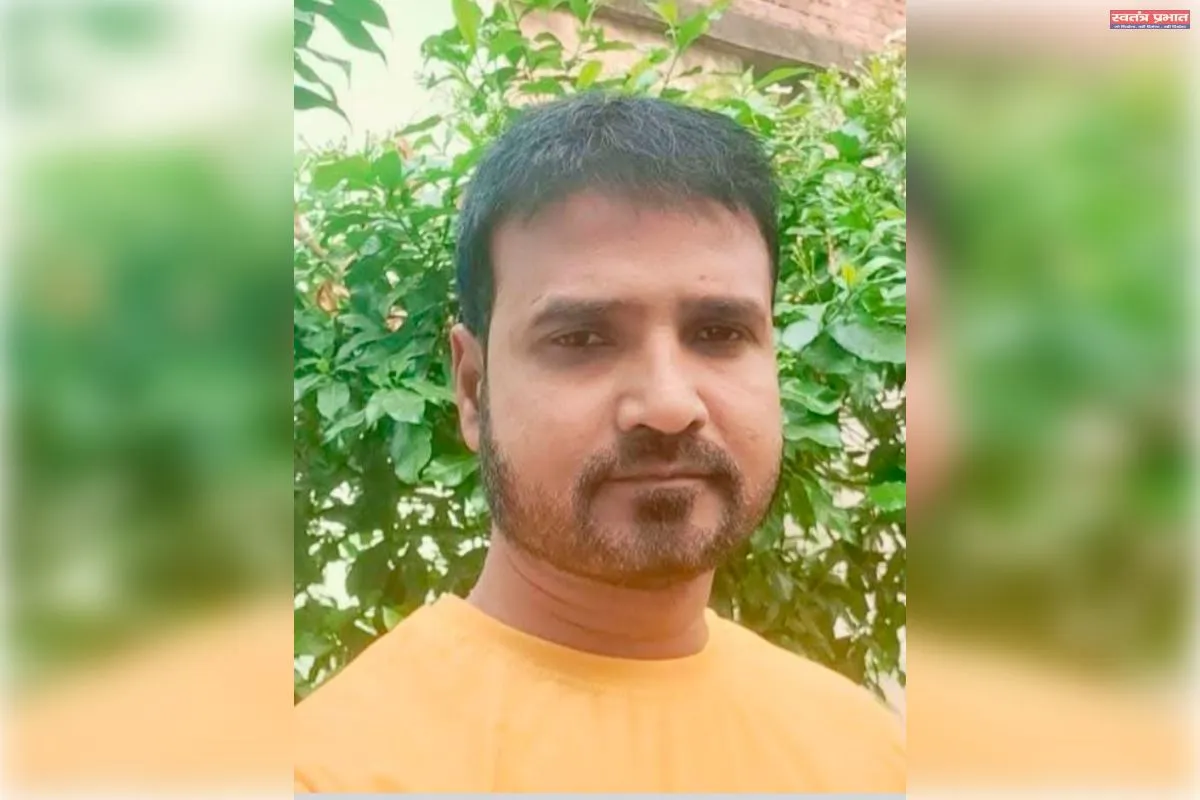 सिद्धार्थनगर : सनई-पकड़ी मार्ग पर डंपर पलटा, चालक की दर्दनाक मौत