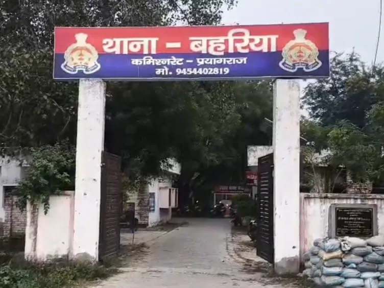 घरेलू विवाद के बाद 45 वर्षीय व्यक्ति ने जामुन के पेड़ से फांसी लगाकर दी जान।