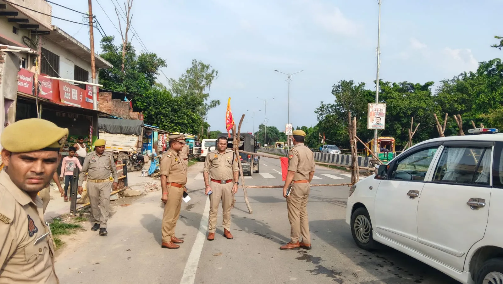 कावड़ यात्रा पर यातायात व्यवस्था केमुख्य मार्गो का डीसीपी ने किया निरीक्षण।