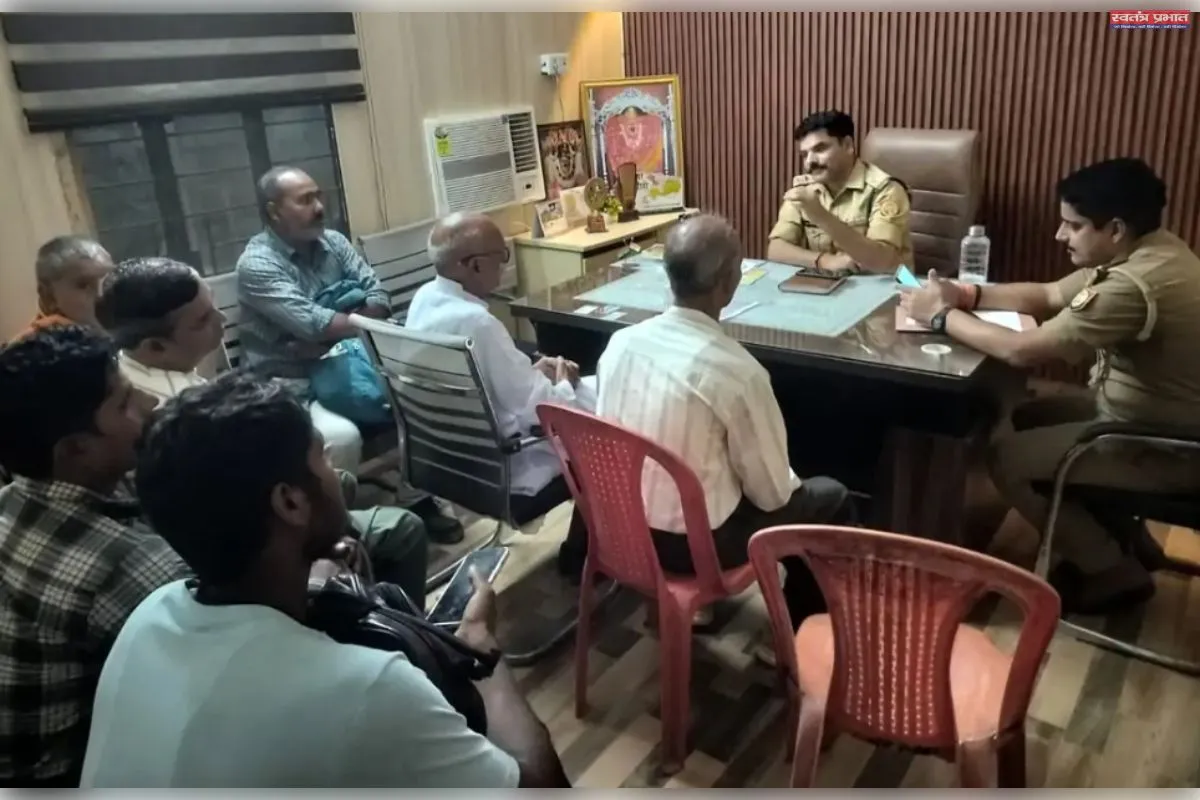 मोबाइल टावरों पर चढ़ने की घटनाओं पर रोक के लिए टावर मालिकों संग अहम बैठक