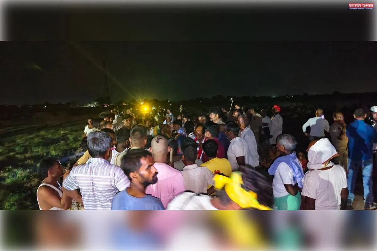 पुल निर्माण के लिए खोदे गए गड्ढे में डूब कर दो बालकों की हुई मौत।&nbsp;