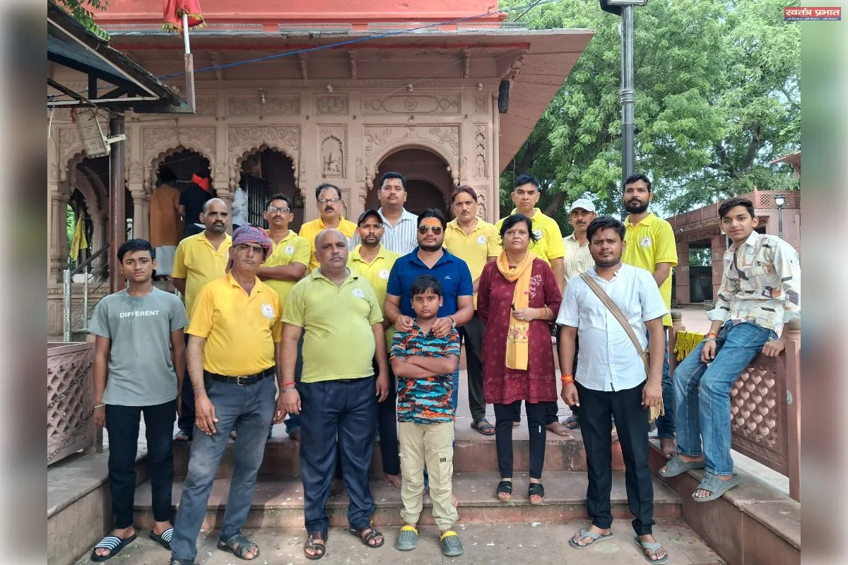 भगवान का घर गंदा,अपना घर साफ, हे मानव तेरा, ये कैसा इंसाफ-कुवर जी तिवारी 