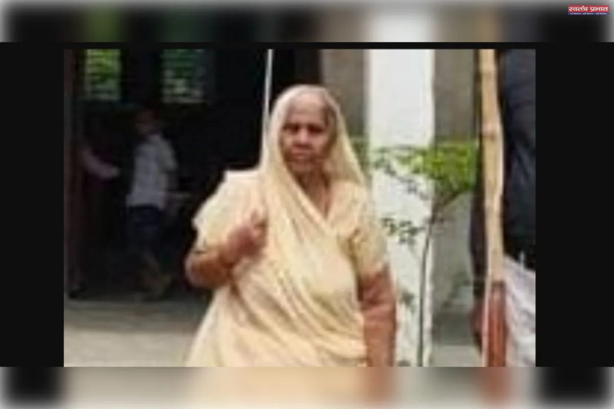 अम्बेडकर नगर में IPS अधिकारी की मां की संदिग्ध मौत, पुलिस जांच में जुटी 