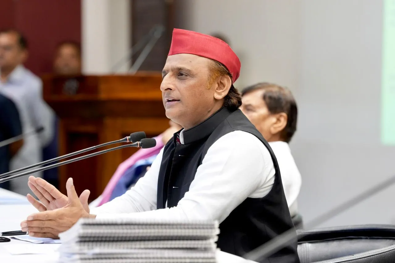 चुनाव की तैयारियों में जुटी सपा, कल से बूथ स्तर पर शुरू होगा प्रचार: अखिलेश