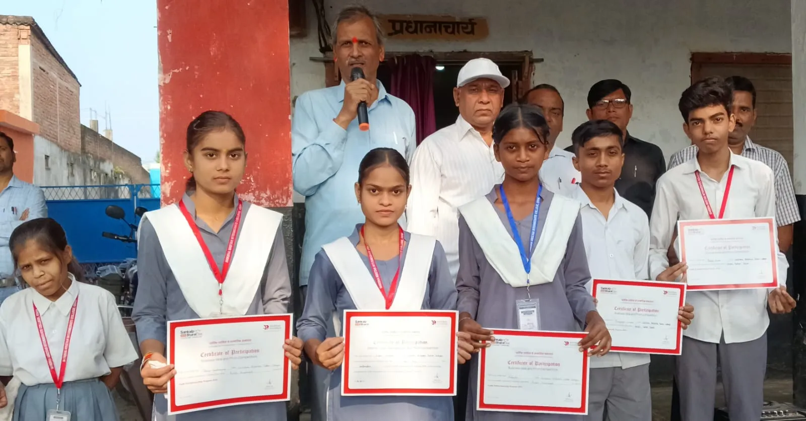 उद्यमिता की उड़ान भरेंगे शिक्षा निकेतन के 20 विद्यार्थी