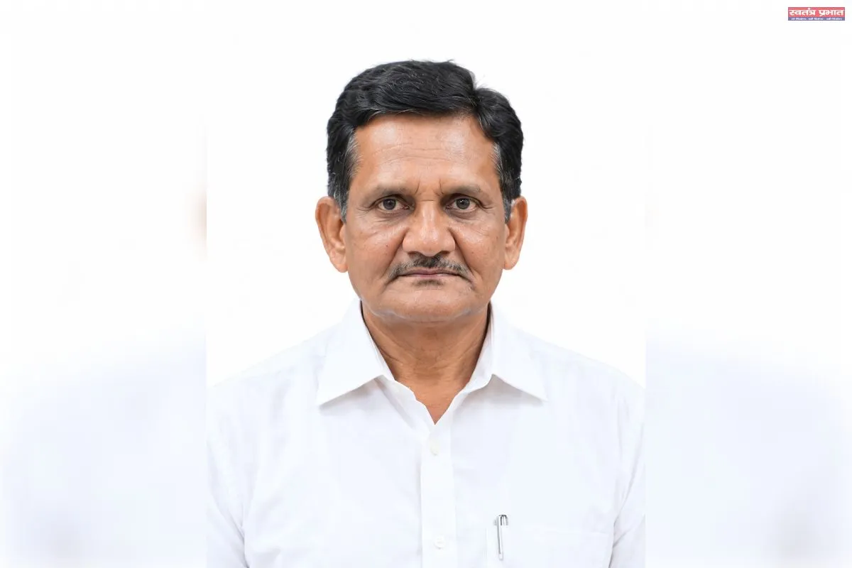खामोशी ऐसी हो की कामयाबी शोर मचा दे
