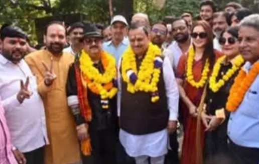 सीसामऊ में सियासी हलचल तेज, अभिनेता अनूप अवस्थी ‘अन्नू’ ने बढ़ाया जनसंपर्क का दायरा