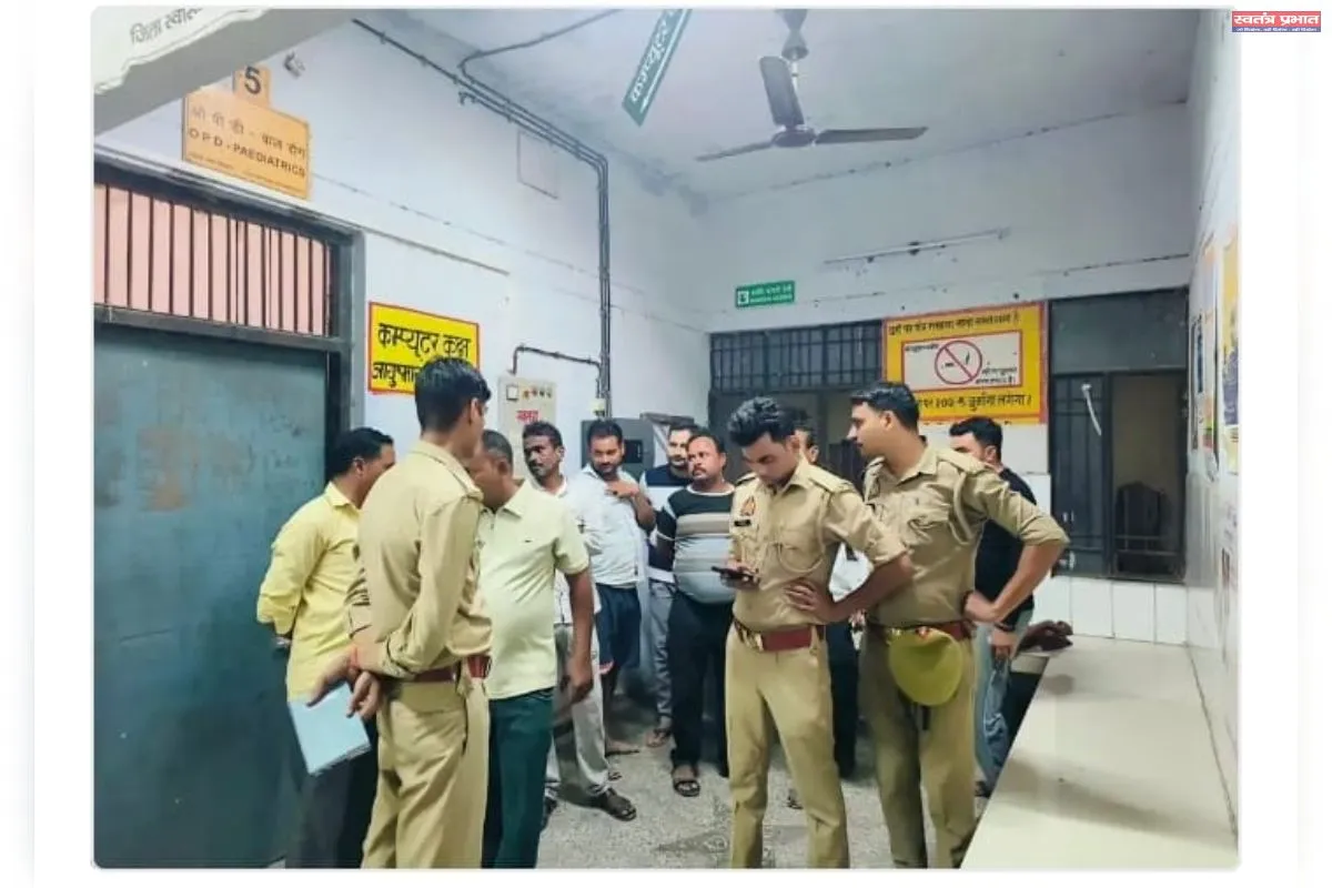 घाटमपुर में दो बाइकों की आमने सामने भिड़ंत,दो युवक गंभीर घायल