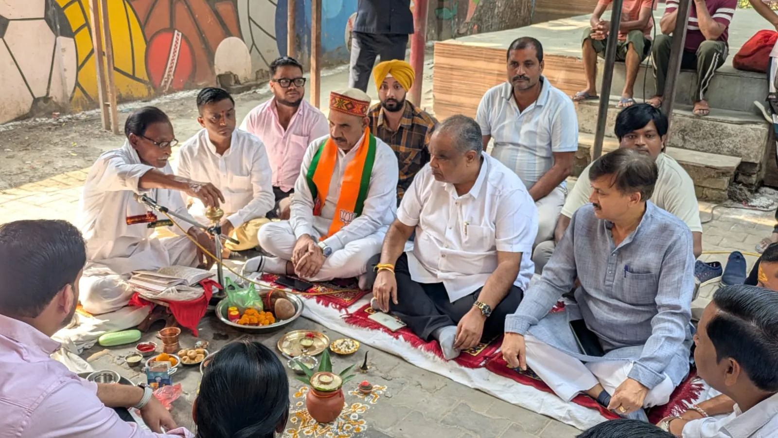 ₹1.93 करोड़ से बदलेगी हनुमान पार्क की सूरत, मानवेंद्र सिंह और अनिल दीक्षित ने किया शिलान्यास