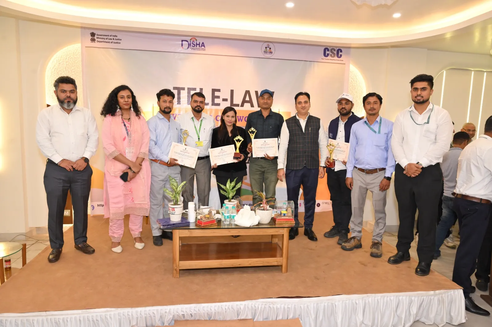 डॉ. रेखा ठाकुर को मिला ‘सर्वश्रेष्ठ महिला वीएलई’ राज्य स्तरीय पुरस्कार