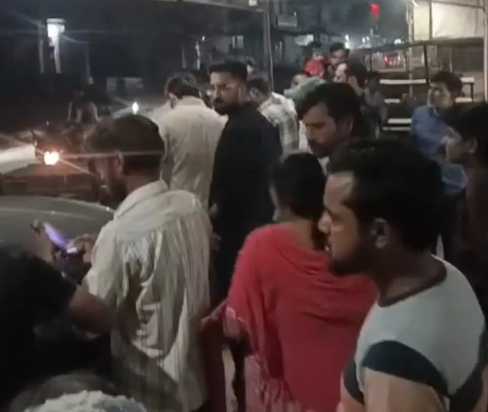 उधारी के 16 हजार रुपये मांगने पर बवाल
