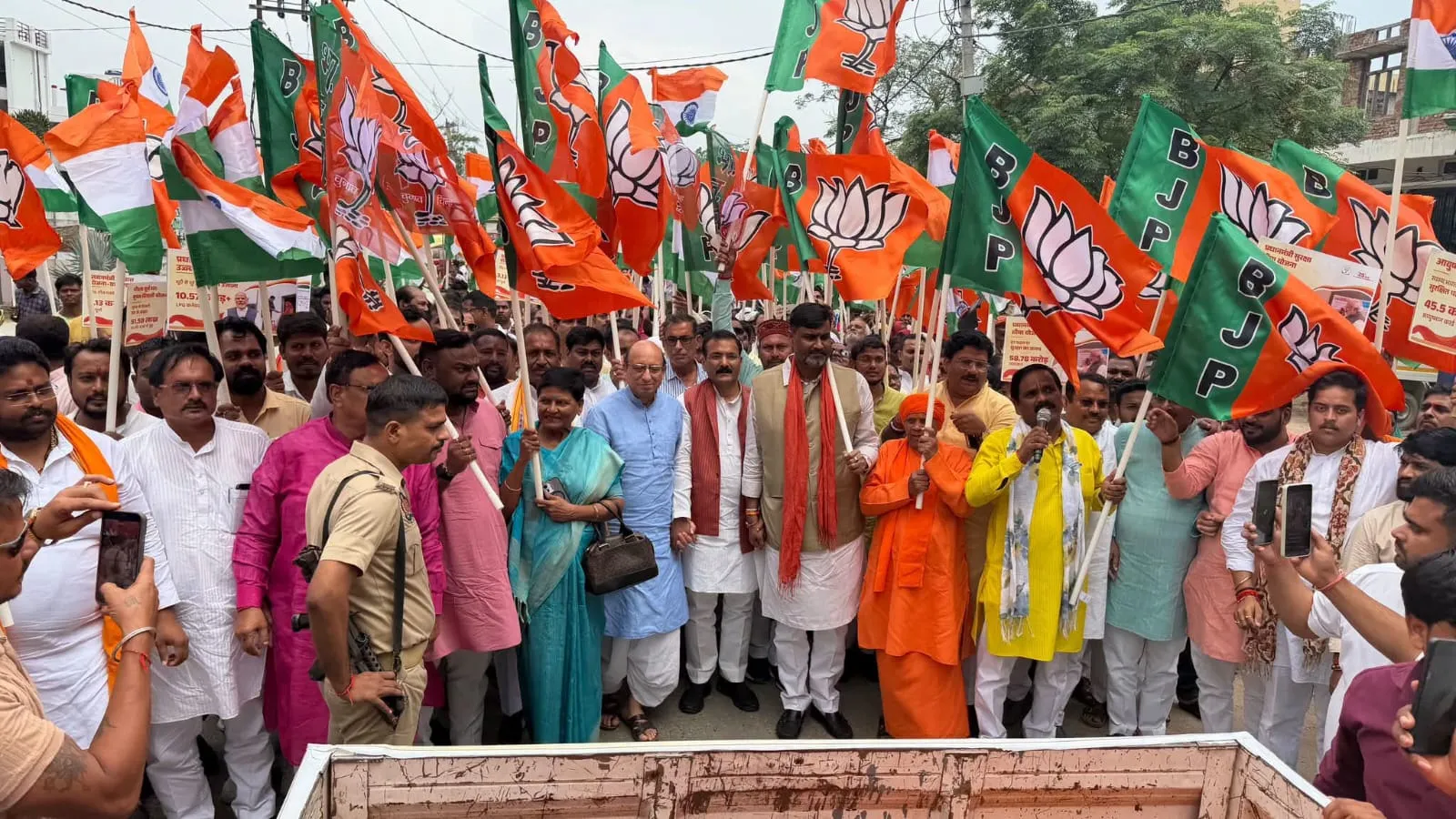 सेवा ज्योति कलश यात्रा ने दिया सेवा, समर्पण और विकसित भारत का संदेश