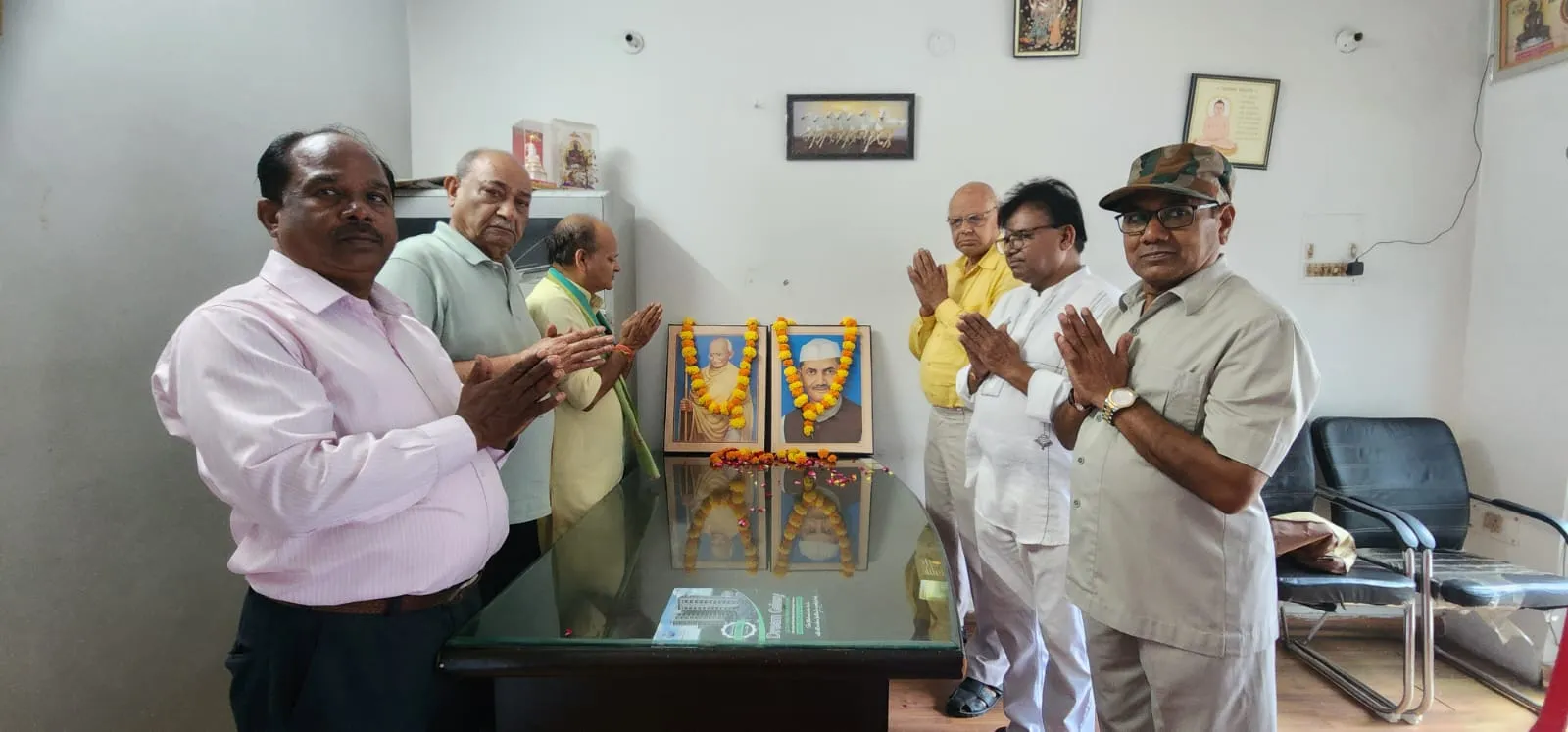 राष्ट्रपिता महात्मा गांधी व पूर्व प्रधनमंत्री लाल बहादुर शास्त्री की जयंती  मनायी -महासमित