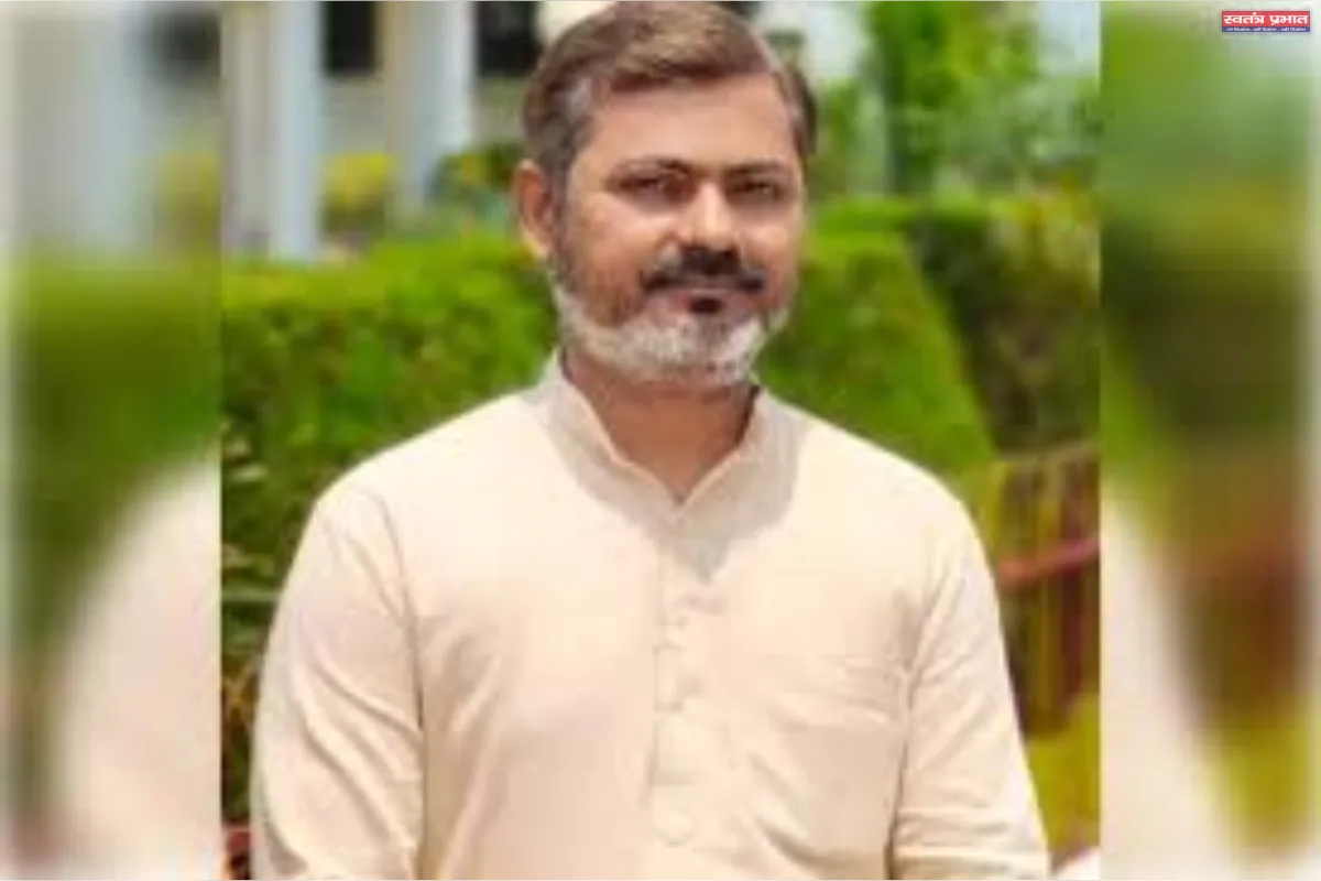 शिक्षक-स्नातक मतों में छिपे यूपी की सियासत के संकेत