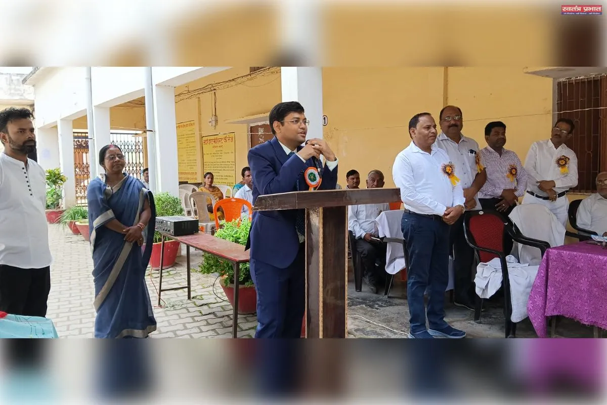 गांधी जयंती पर विद्यालयों में विशेष विधिक जागरूकता शिविर आयोजित
